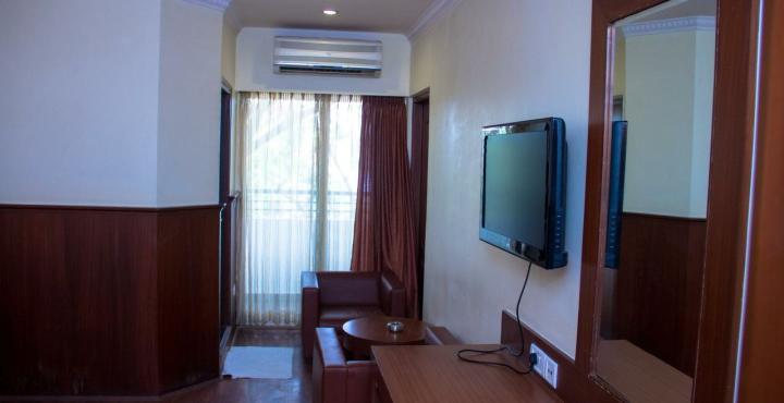 Hotel Noor Empire International Kormangala Bangalore Esterno foto