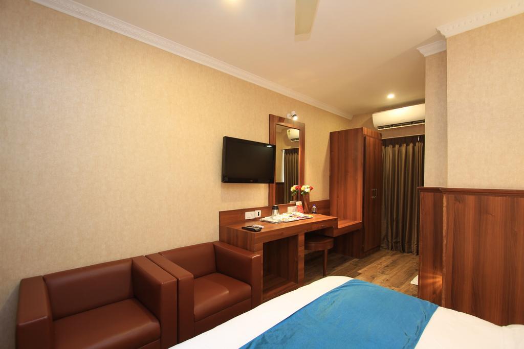 Hotel Noor Empire International Kormangala Bangalore Esterno foto
