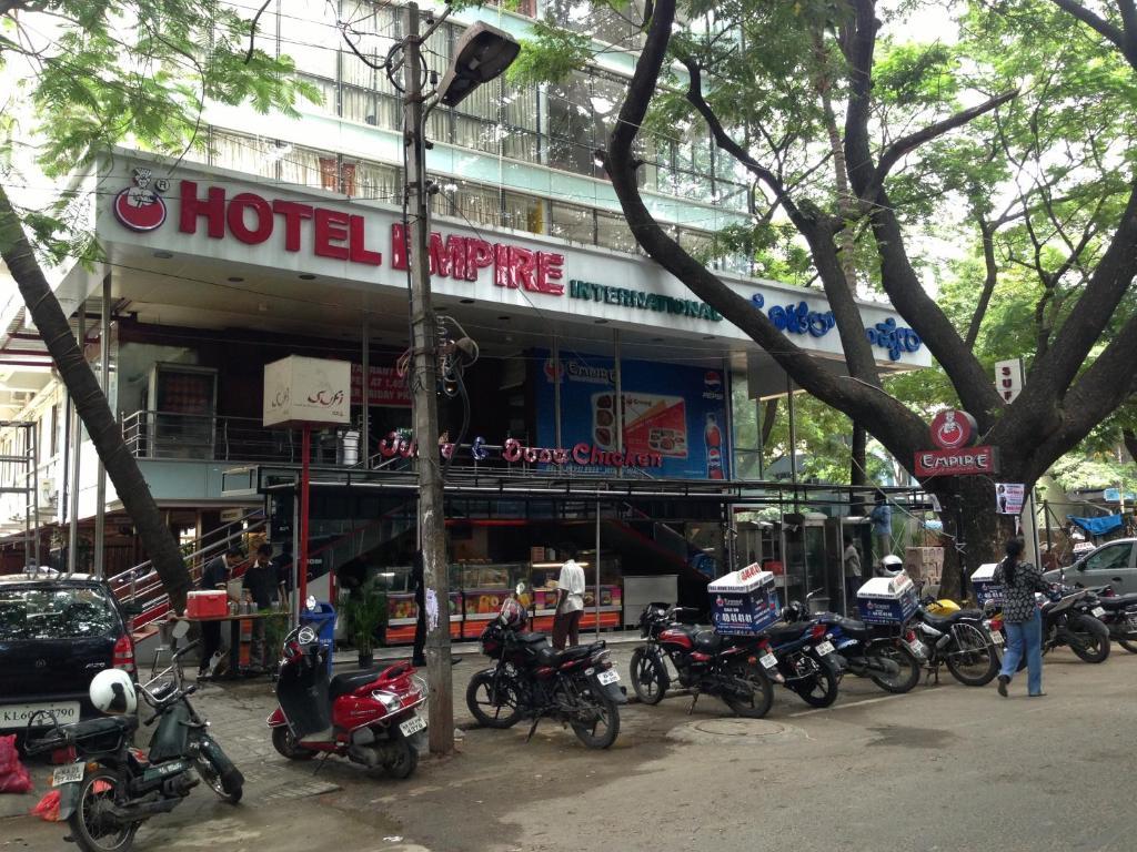 Hotel Noor Empire International Kormangala Bangalore Esterno foto