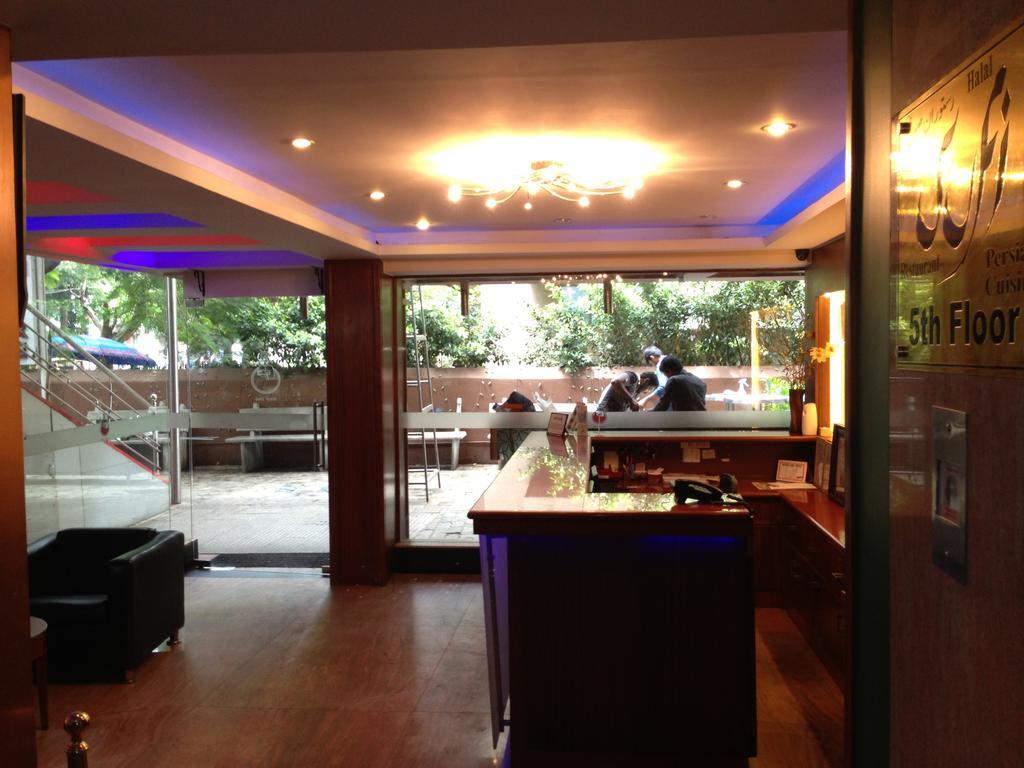 Hotel Noor Empire International Kormangala Bangalore Esterno foto
